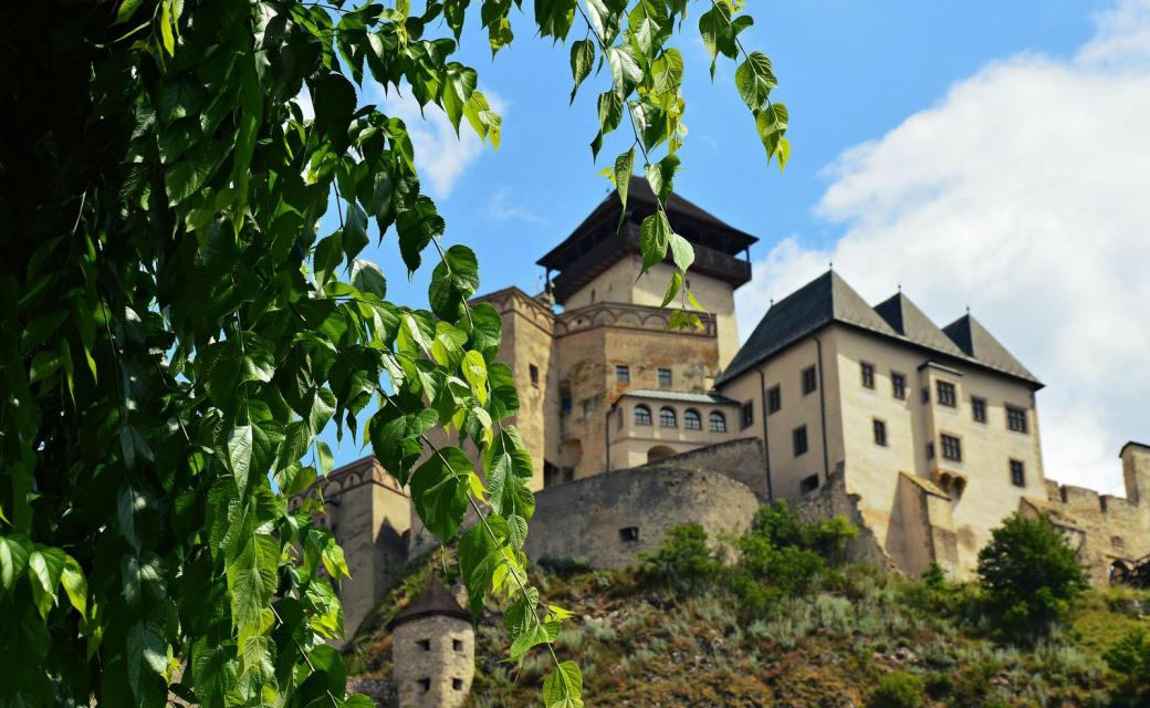 Burg Trenčiansky hrad